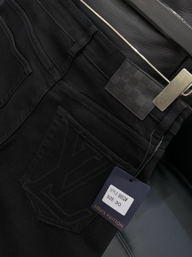 l0vis Vvtt0n jeans
